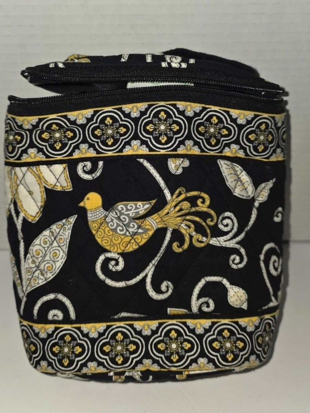 Vera Bradley Cool Keeper Bag In Retired Yellow Bird Pattern. HTF Collectable